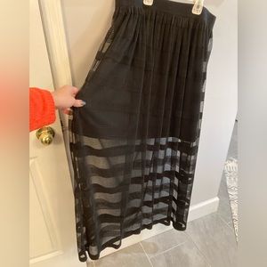 Lena Gabrielle size L black striped Mesh Layered maxi length inner lining skirt